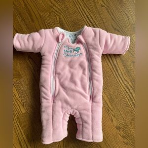 Magic Merlin size L (6-9 mo) polyester sleep suit